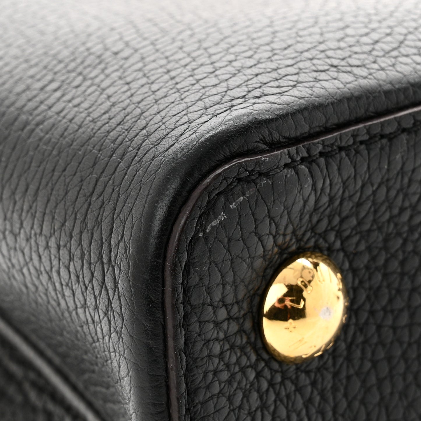 Taurillon Capucines PM Black