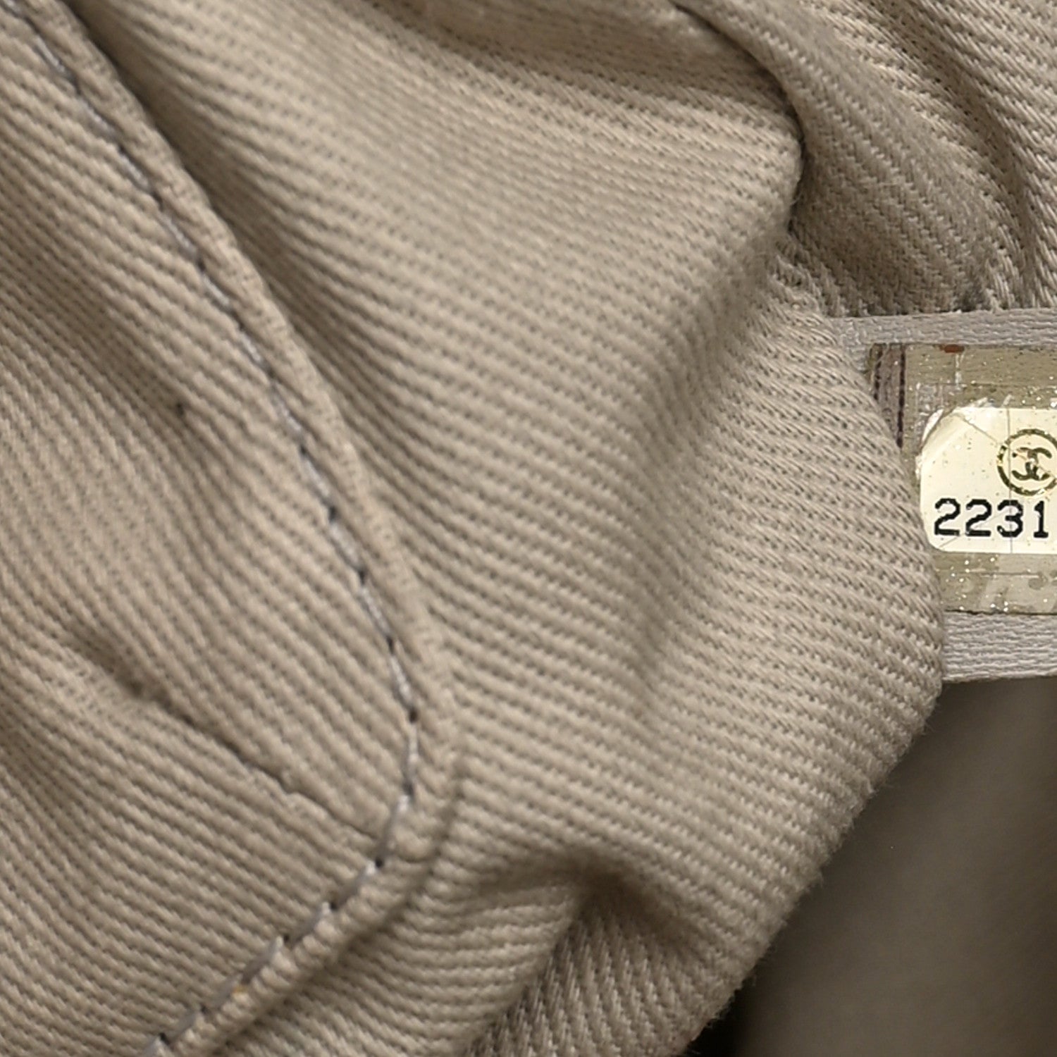 Chanel Glazed Calfskin Medium Deauville Tote Black 7 of 10