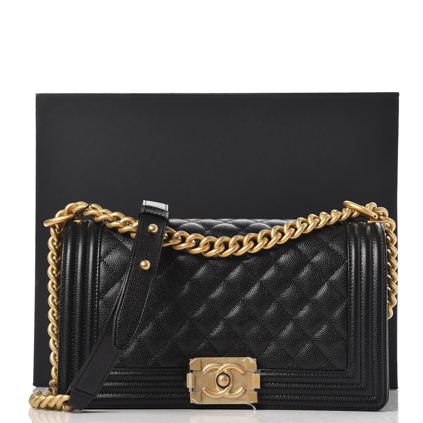 Caviar Quilted Medium Boy Flap Black