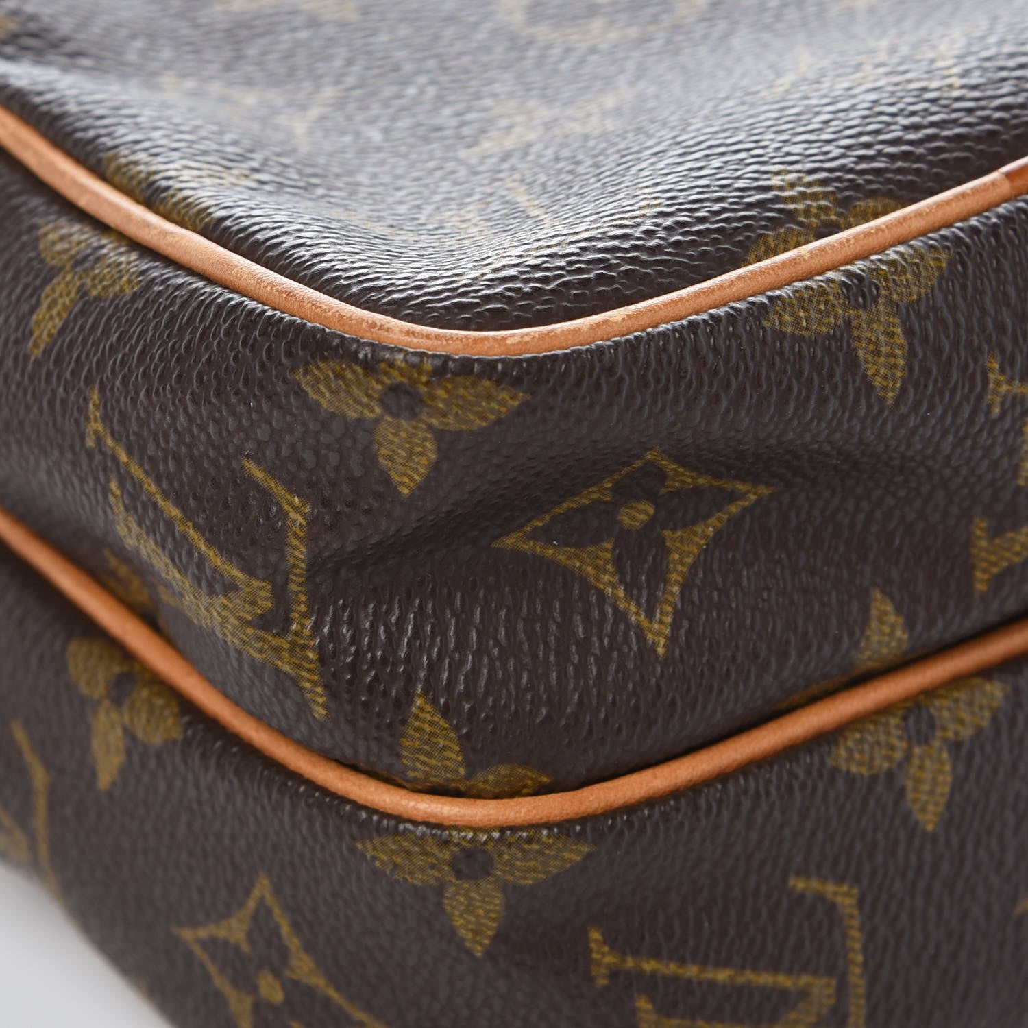 Louis Vuitton Monogram Amazone PM 12 of 13