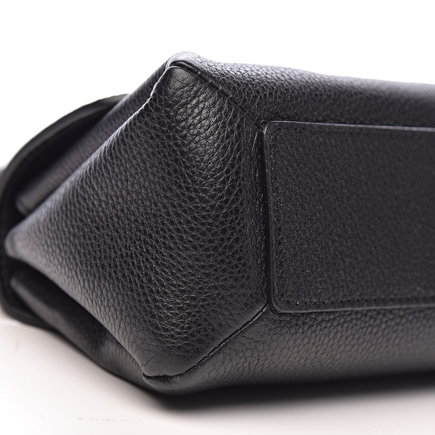 Grained Calfskin Le Dix Nano Soft Cartable Black