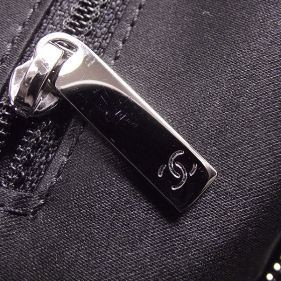 Chanel Leather Pleated Hobo Black 10 of 11