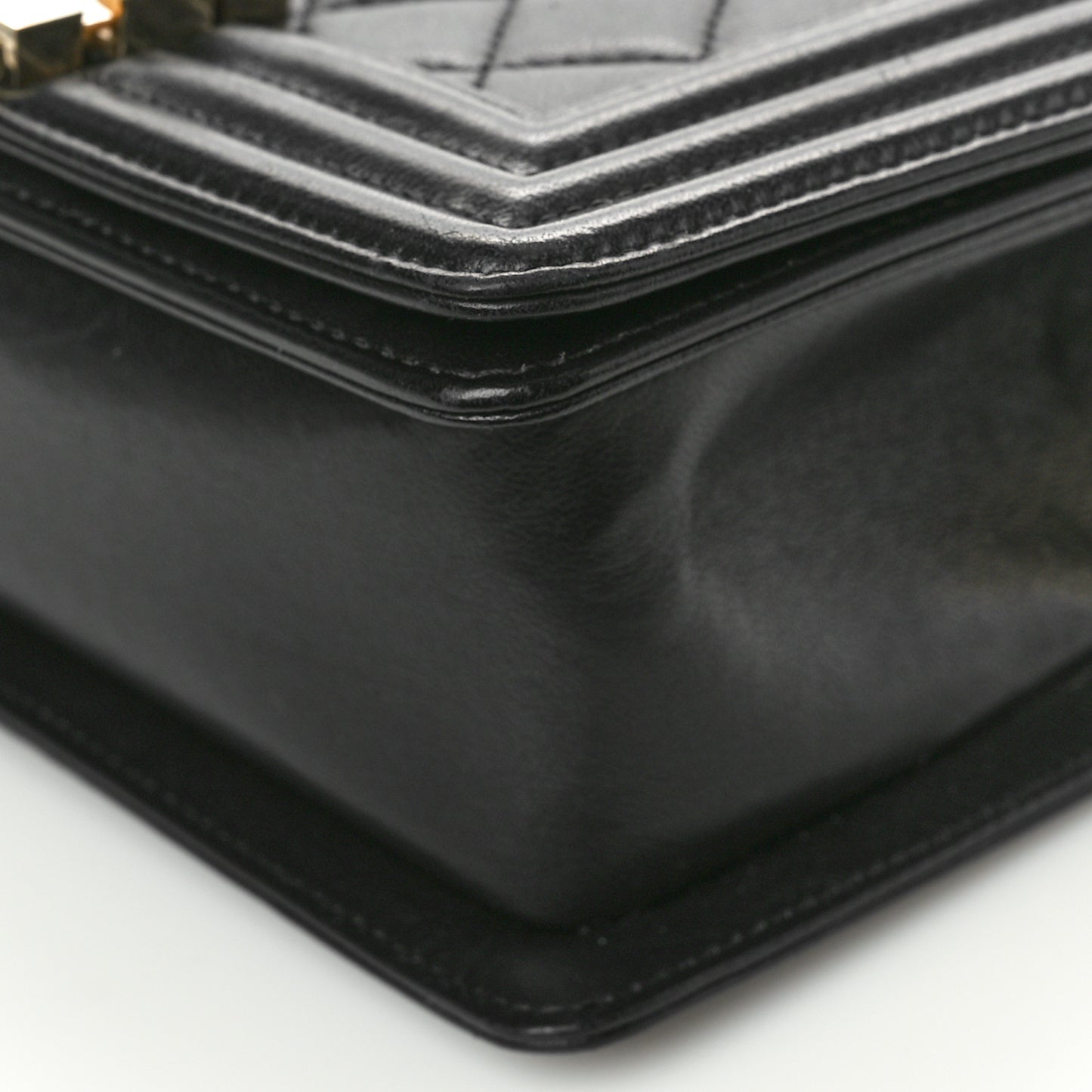 Lambskin Quilted Small Boy Flap Black