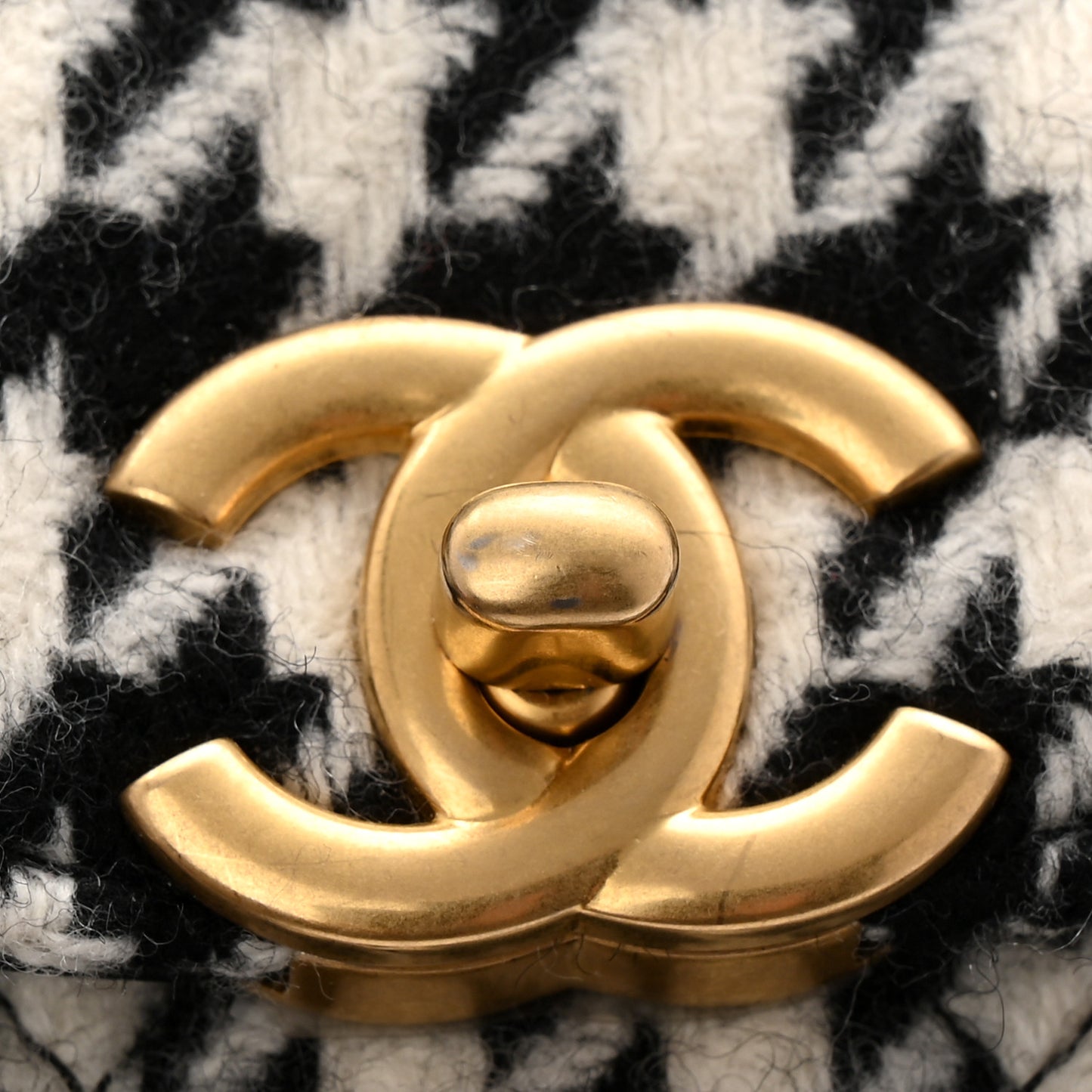 Tweed Houndstooth Quilted Nano Kelly Shopper Black White