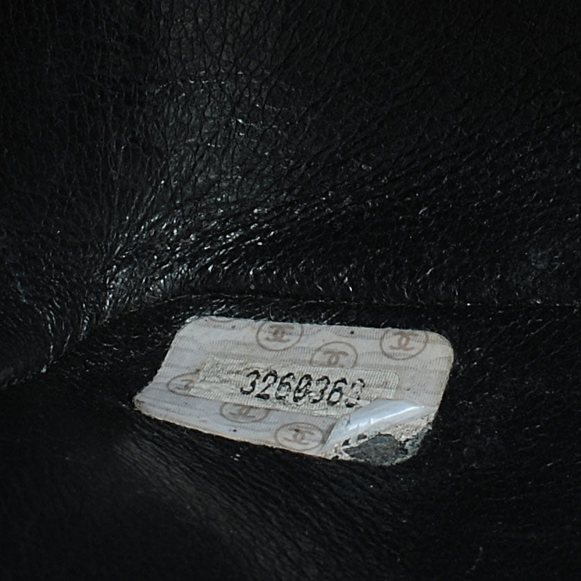 Chanel Caviar Medium Flap Black 4 of 6