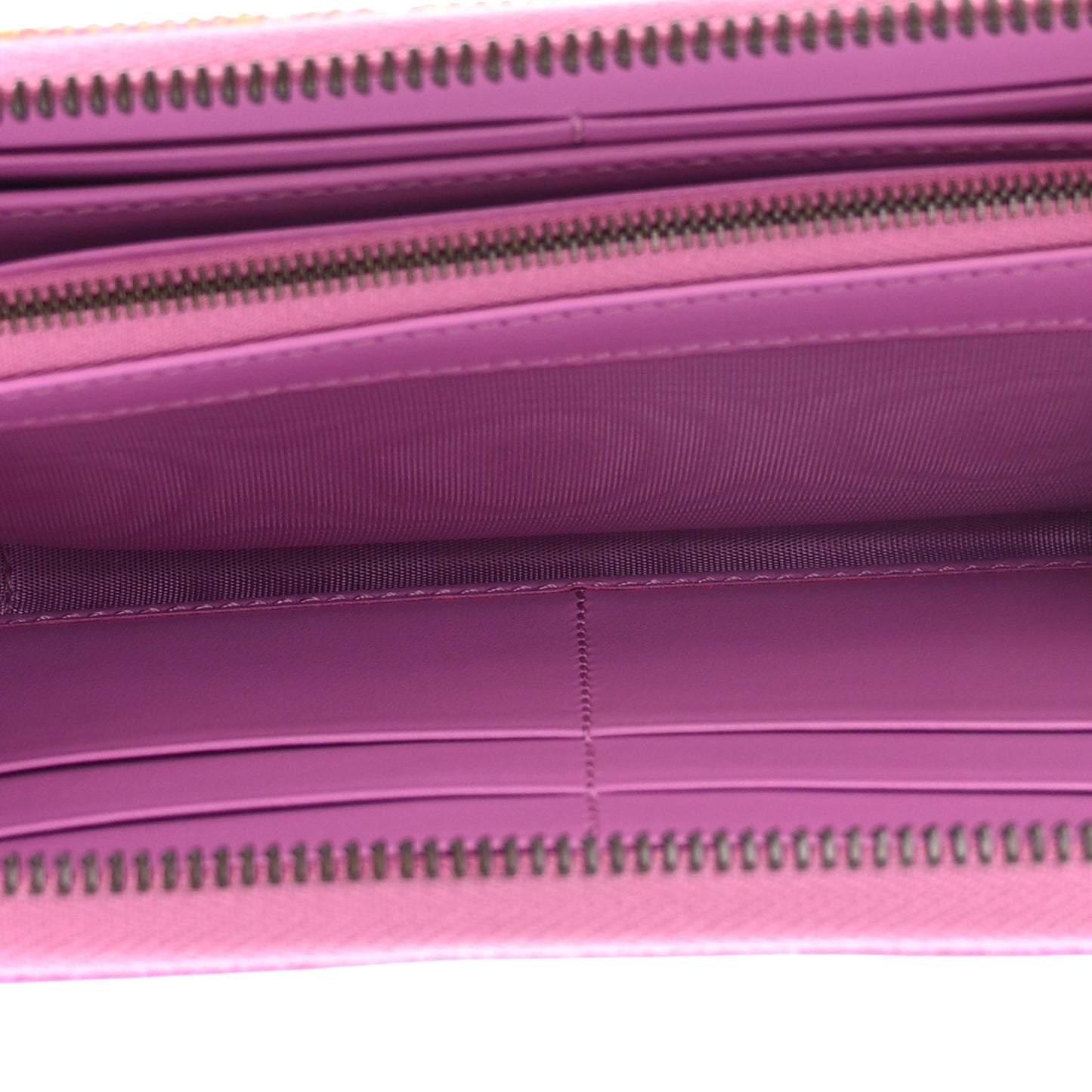 Calfskin GG Monogram GG Marmont Zip Around Wallet Lilac Yellow