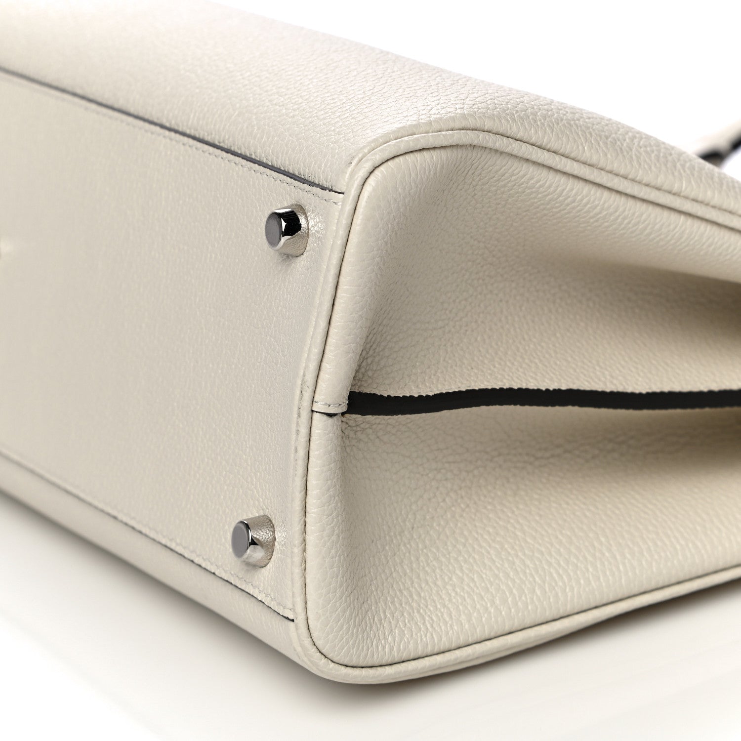 Gucci Grainy Calfskin Medium Zumi Top Handle Bag Mystic White 12 of 12