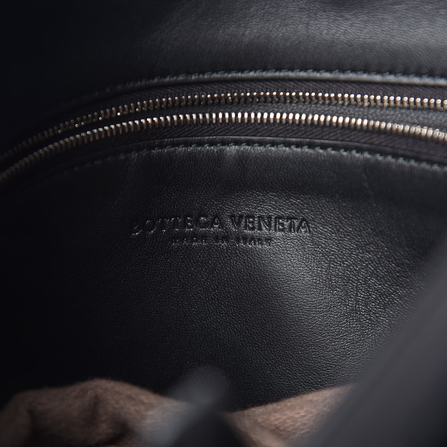 Bottega Veneta Smooth Matte Calfskin Bucket Bag Black 8 of 16
