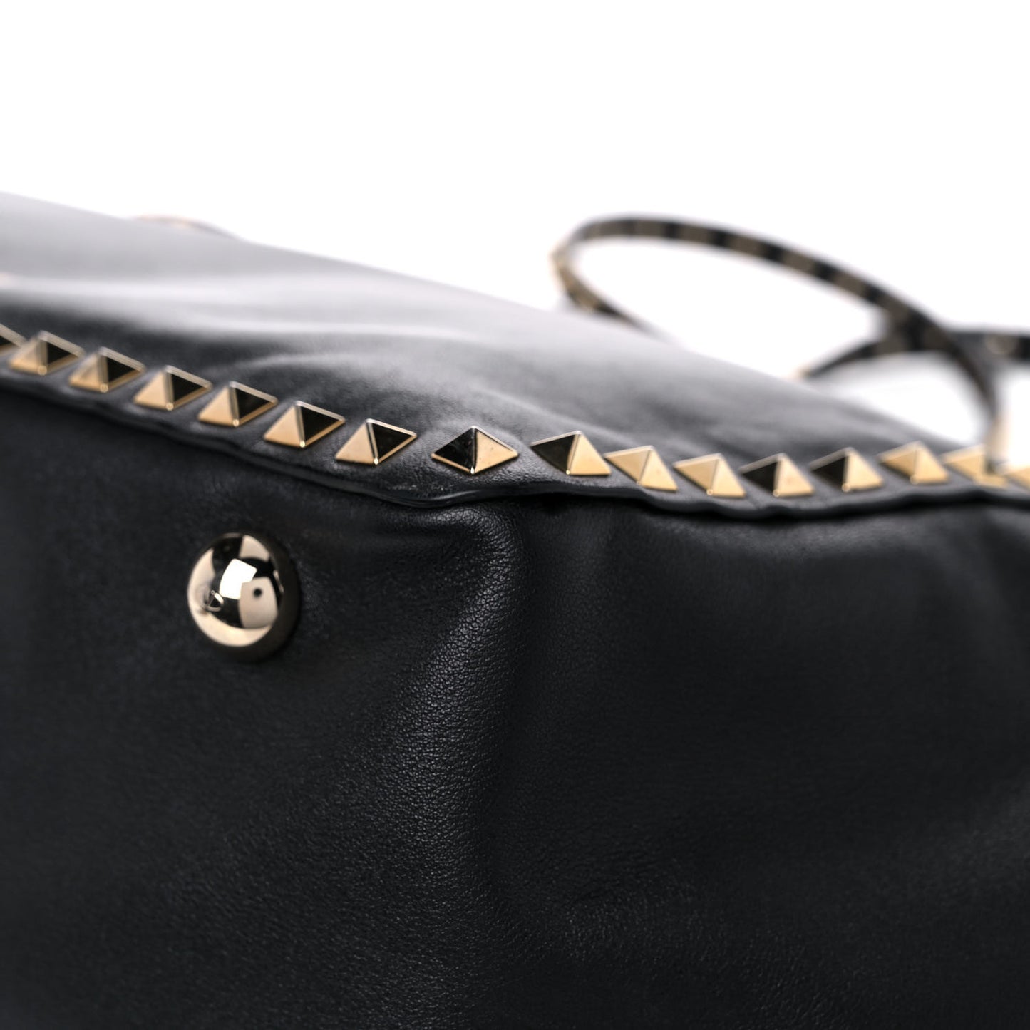 Vitello Medium Rockstud Tote Black