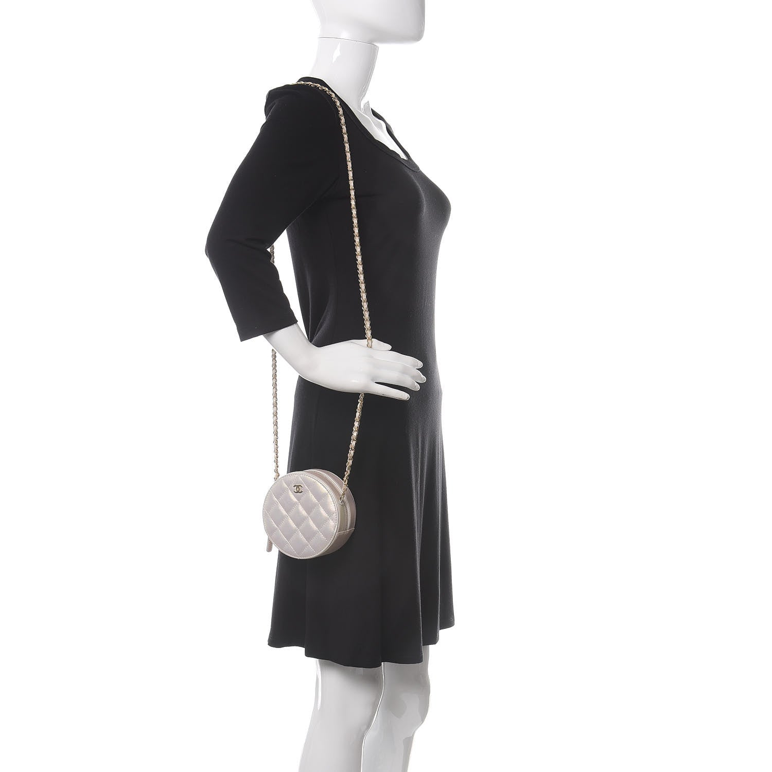 Chanel Iridescent Lambskin Quilted Round Clutch With Chain Ivory 2 of 12