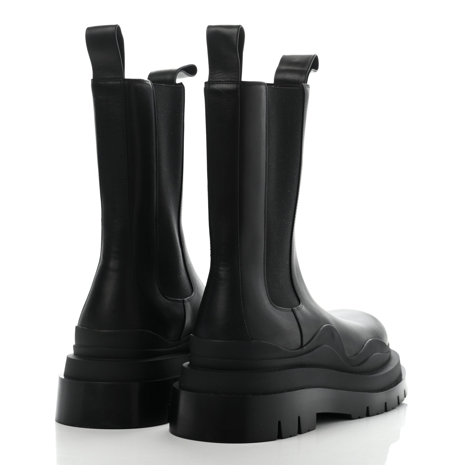 Bottega Veneta Calfskin Mens The Tire Chelsea Boots 43 Black 4 of 12