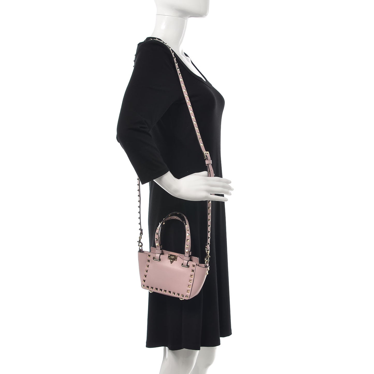 Vitello Micro Rockstud Tote Cipria