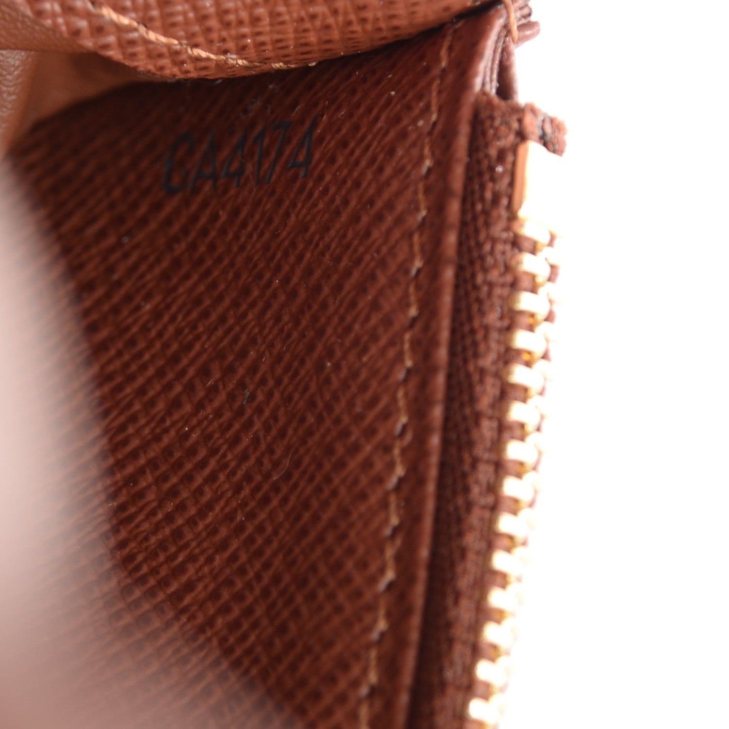 Louis Vuitton Monogram Insolite Wallet 7 of 7