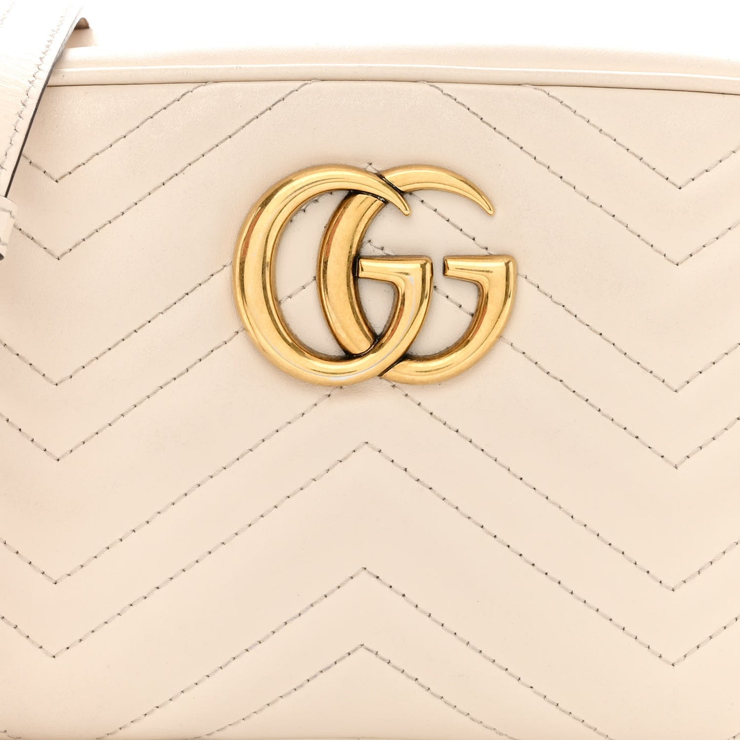 Calfskin Matelasse Small GG Marmont Chain Shoulder Bag White