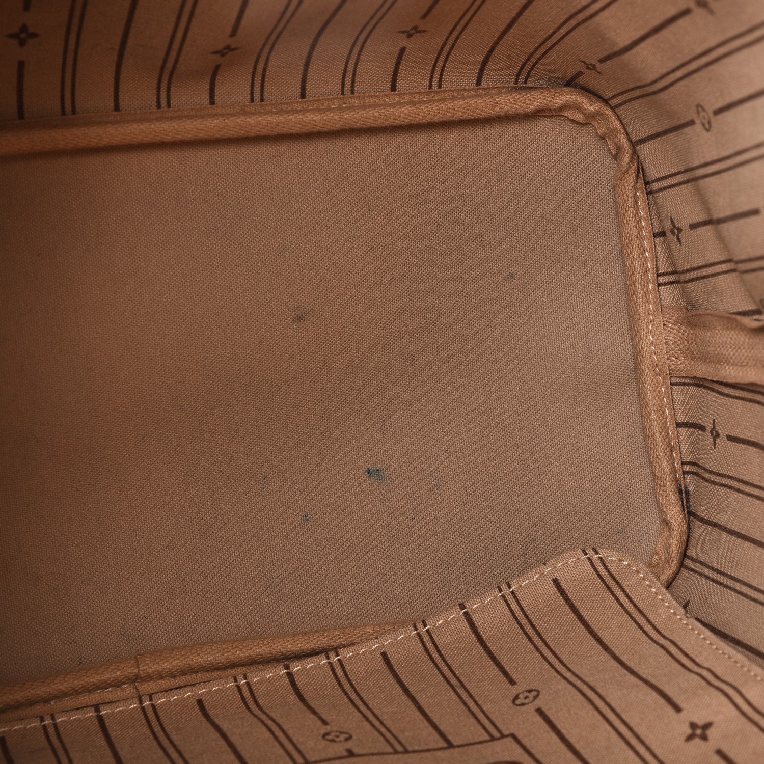 Louis Vuitton Monogram Neverfull MM 8 of 8