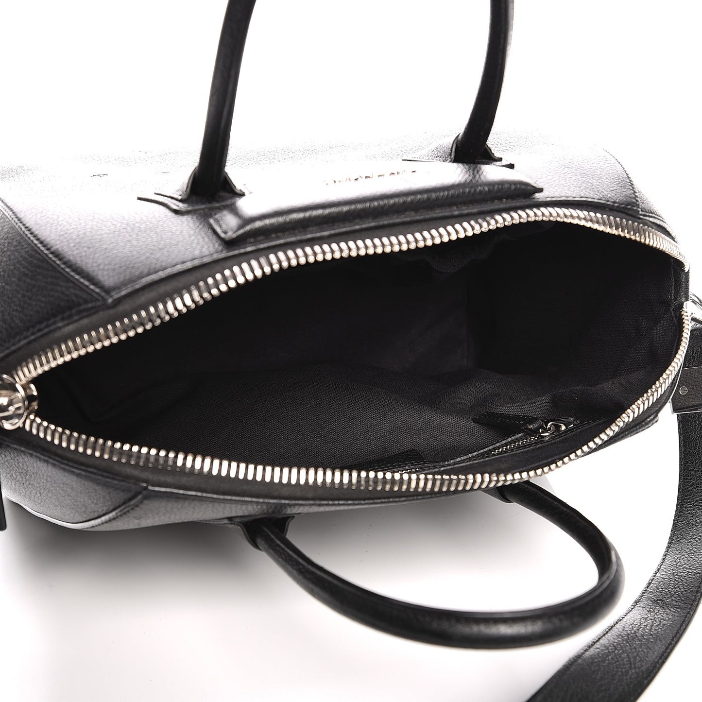 Sugar Goatskin Medium Antigona Black