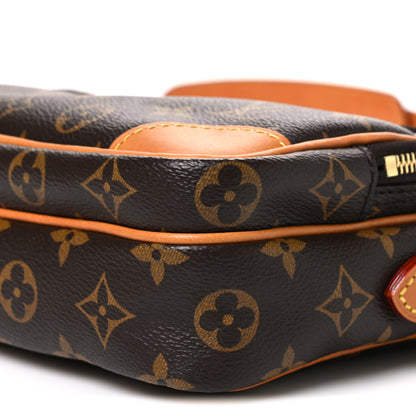 Louis Vuitton Monogram Archive Nil NM 9 of 10