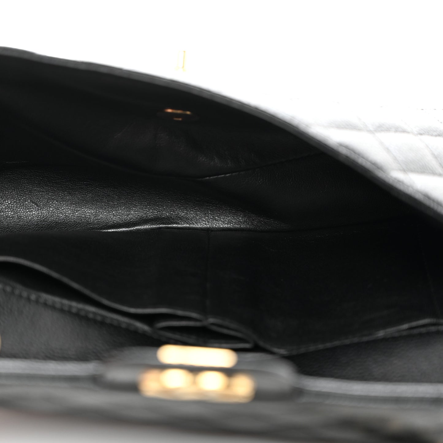 Caviar Quilted East West Flap Black
