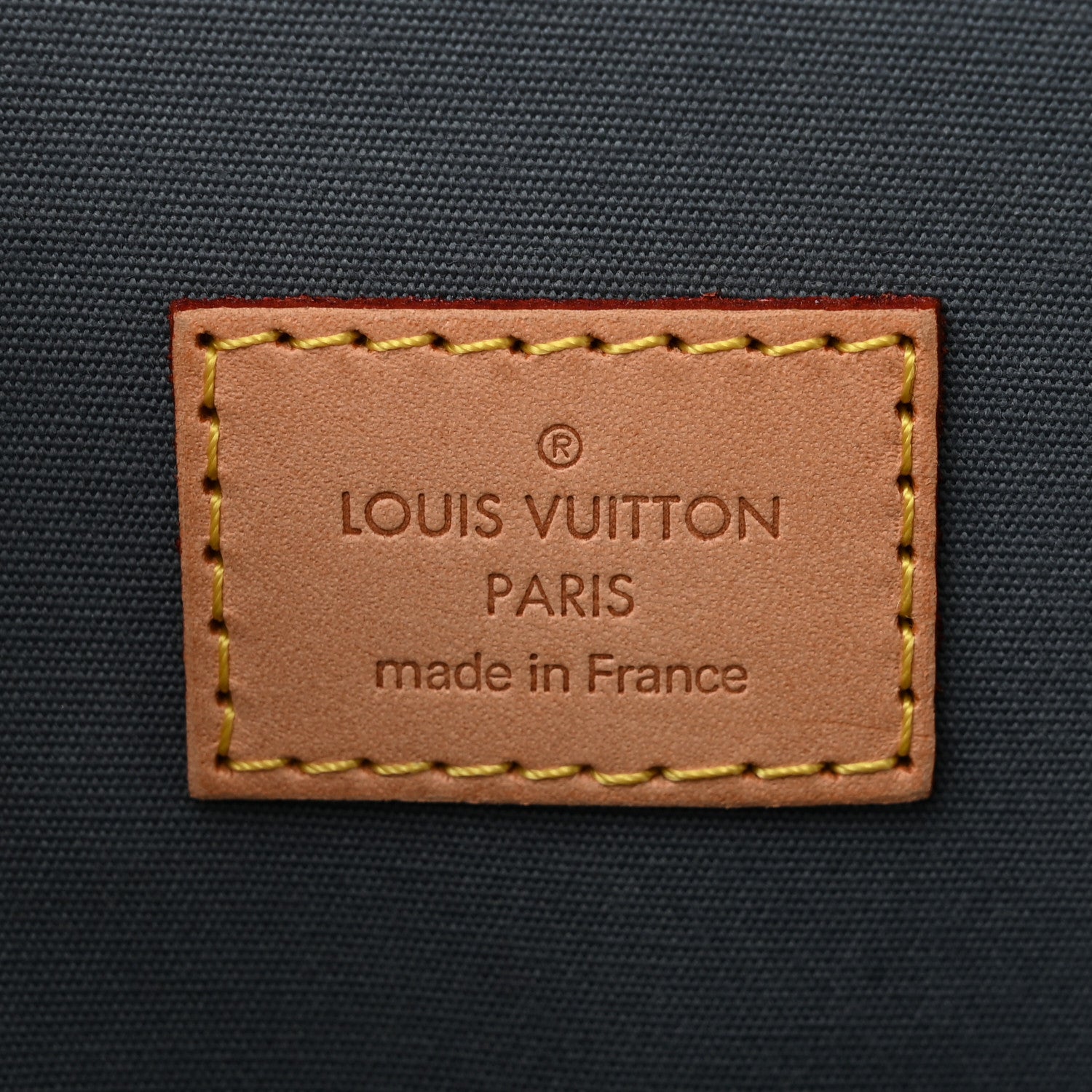 Louis Vuitton Vernis Alma PM Givre 6 of 11