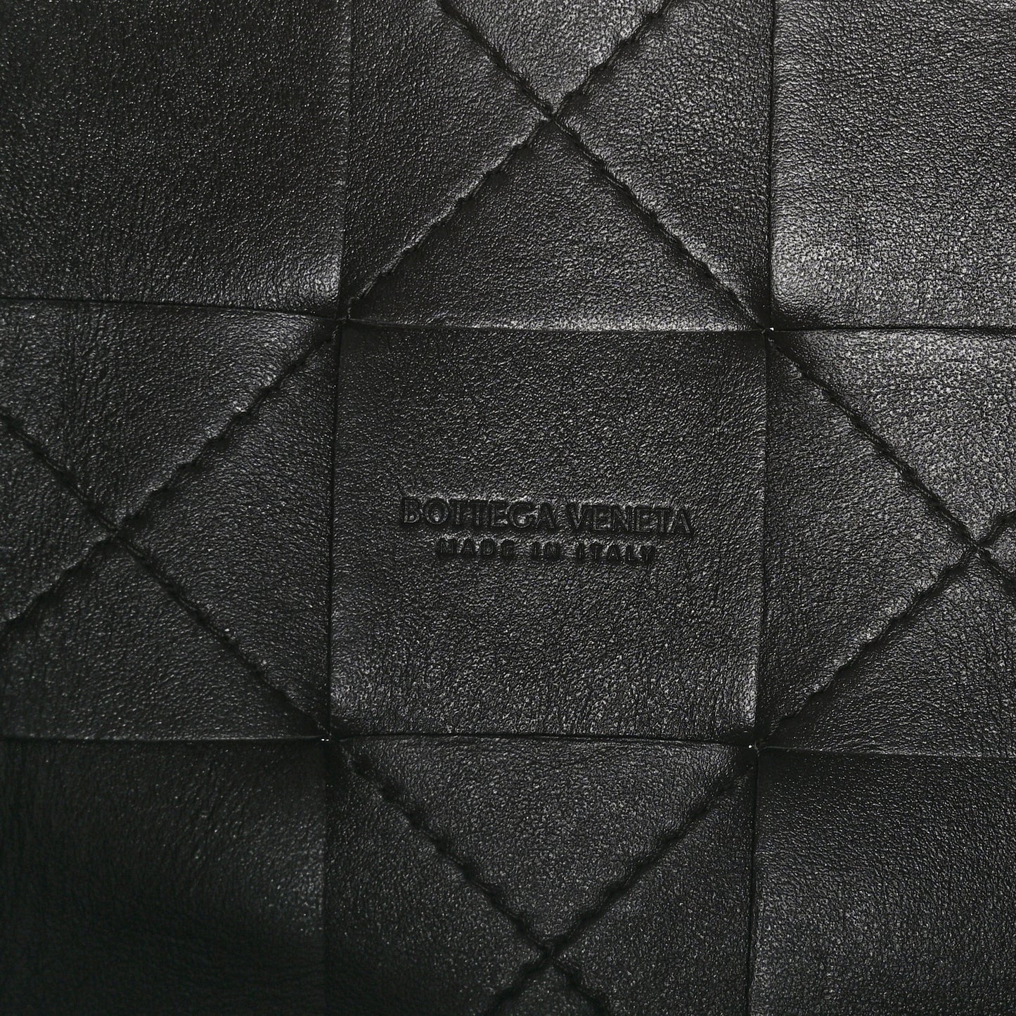BOTTEGA VENETA Nappa Maxi Intrecciato Cassette Bucket Bag Fondant