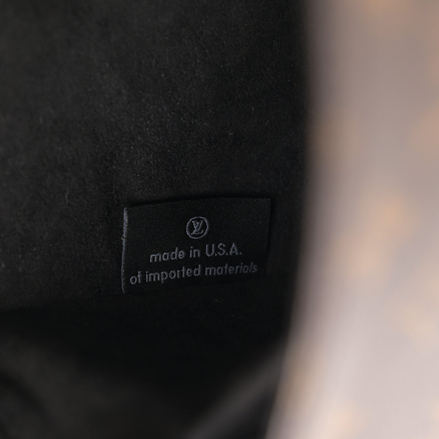 Reverse Monogram Pochette Metis