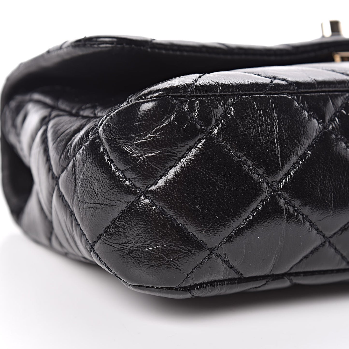 Shiny Lambskin Quilted Small Montcoco Flap Black