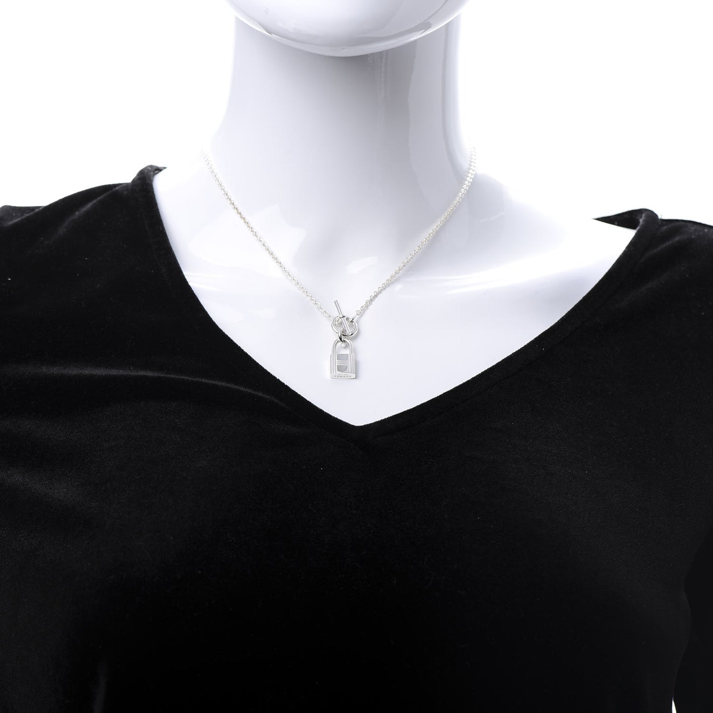 Sterling Silver Cadenas Kelly Lock Pendant Necklace