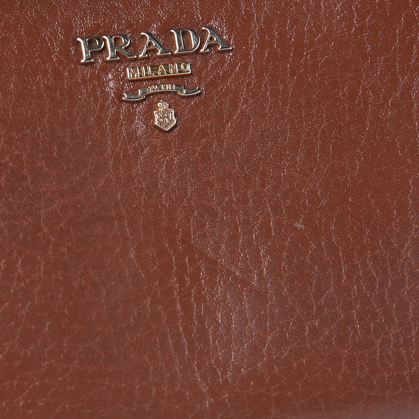 Vitello Daino Metal Zip Around Wallet Cacao