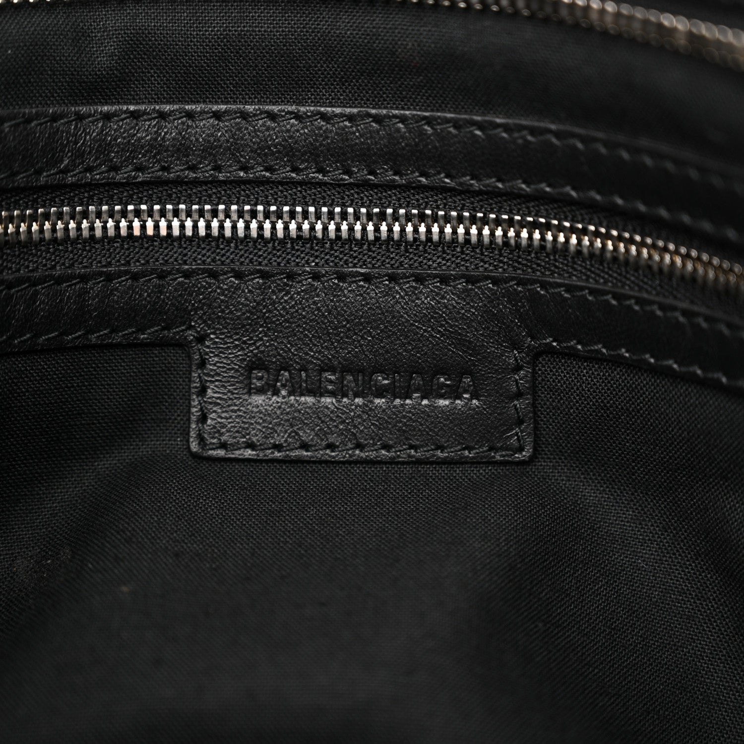 Balenciaga Agneau Arena Silver Hardware Medium Le City Black 6 of 12