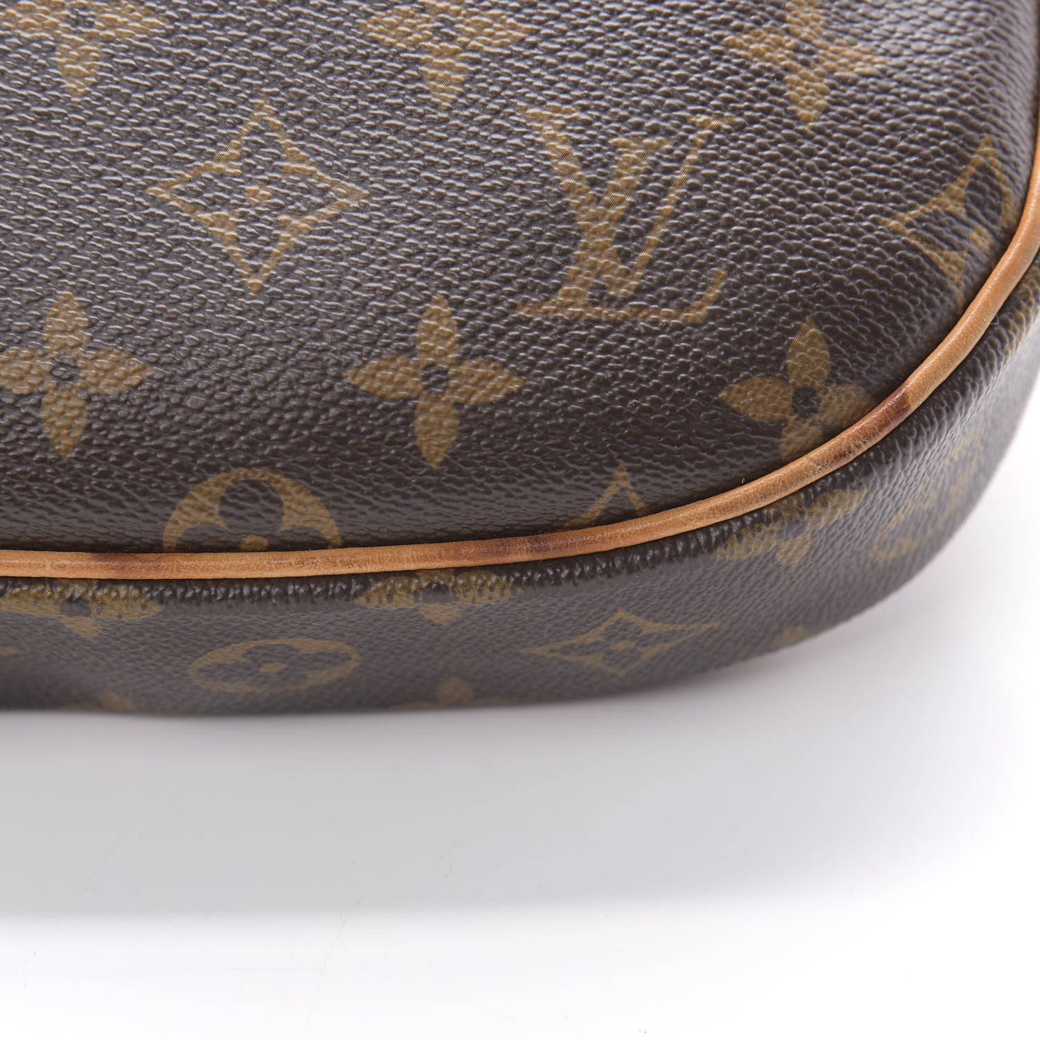Louis Vuitton Monogram Odeon PM 13 of 16