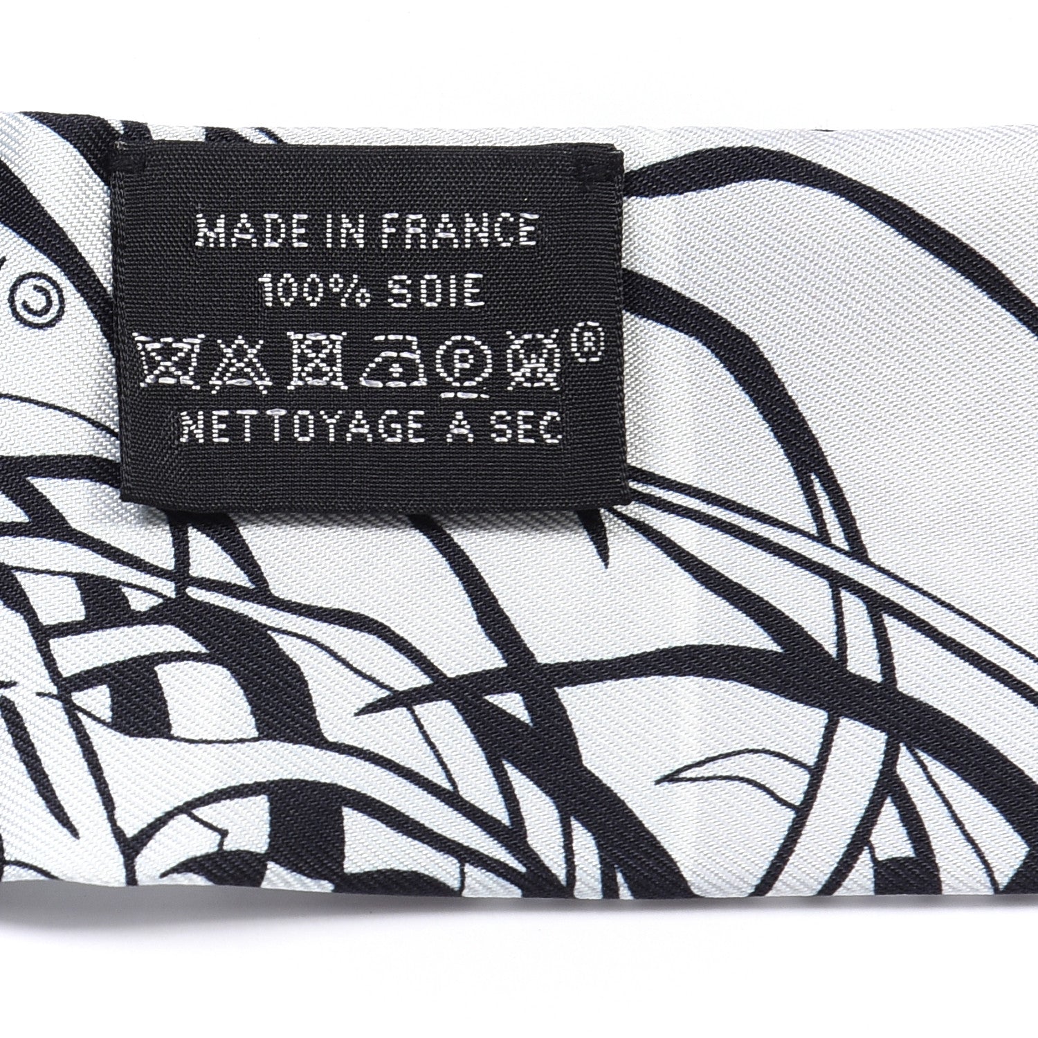 Hermes Silk Jungle Love Rainbow Twilly Gris Black White 3 of 4