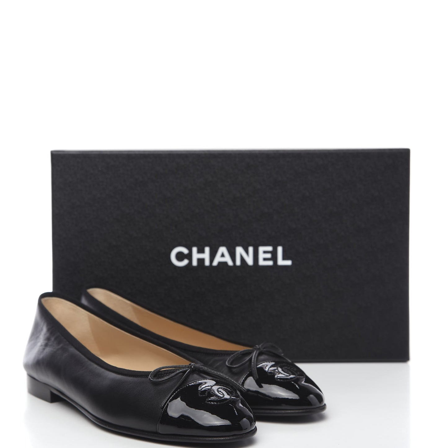 Lambskin Patent Cap Toe Ballerina Flats 37.5 Black