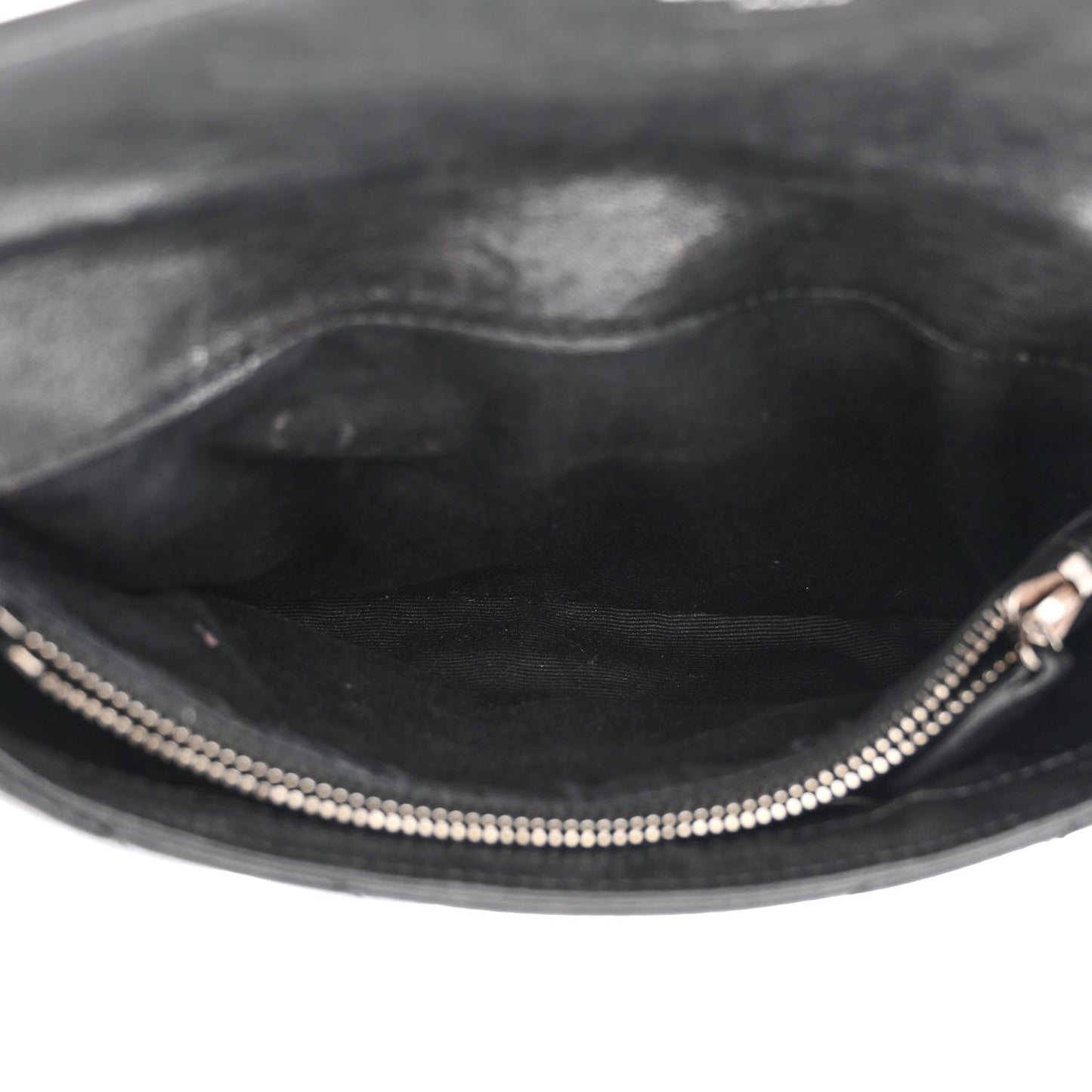 Sheepskin Matelasse Chevron Monogram College Chain Wallet Black