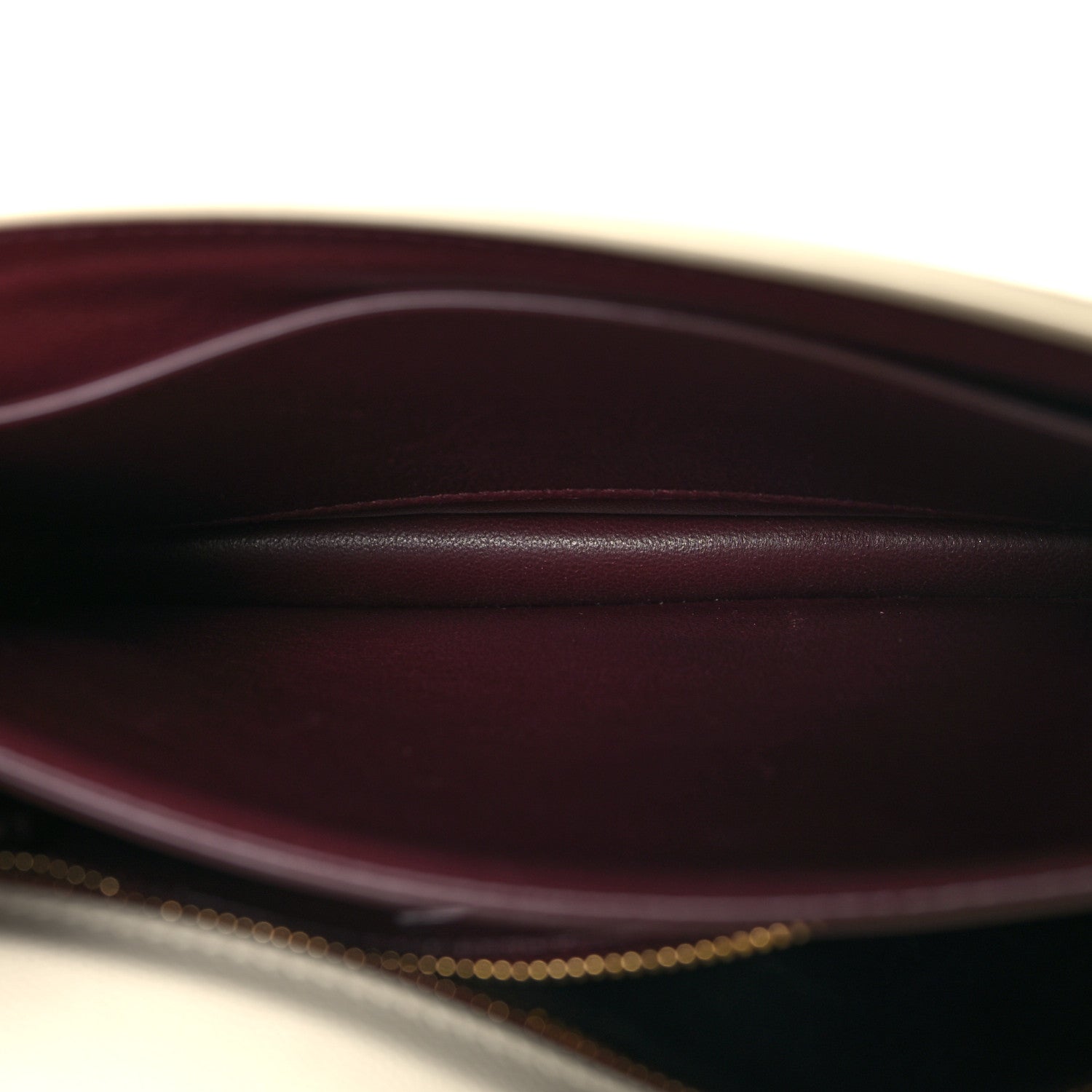 Saint Laurent Grain De Poudre Monogram Cassandra Clasp Bag Crema Soft 6 of 11