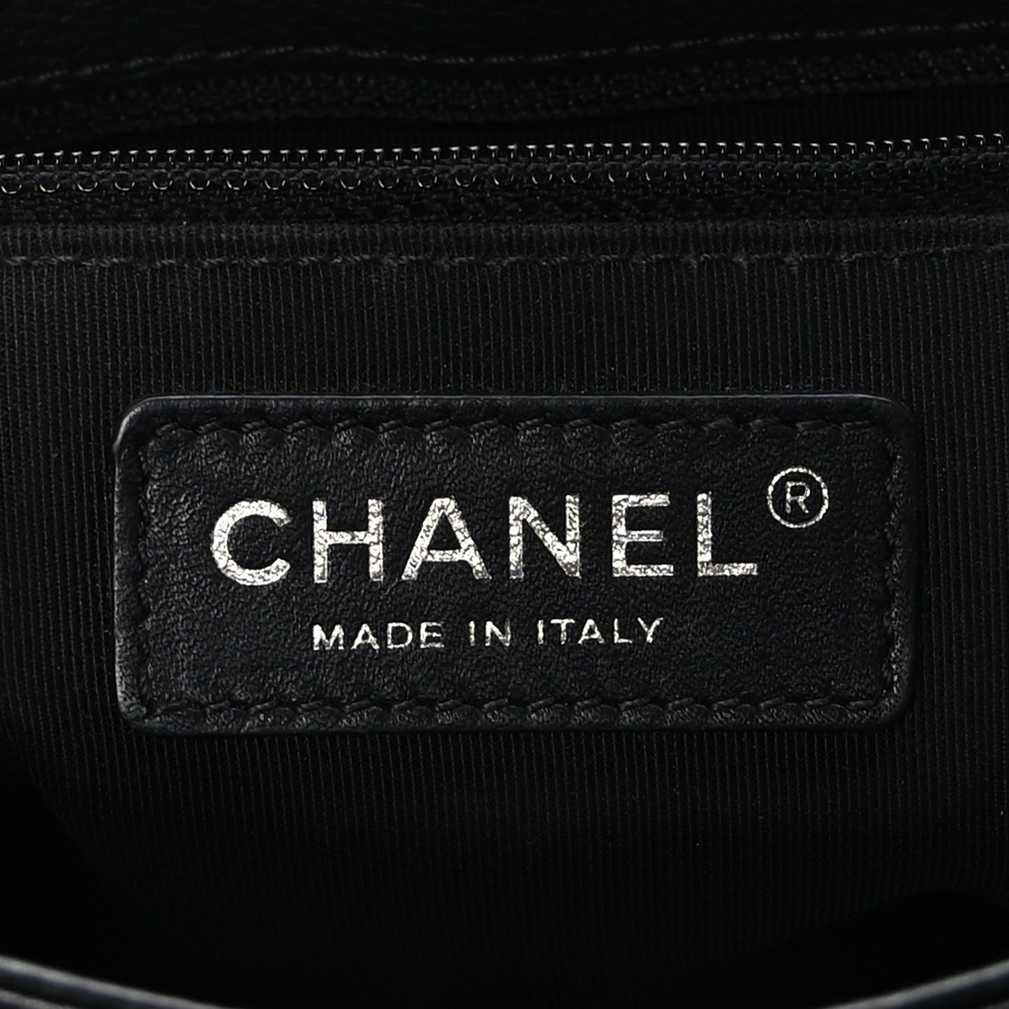 Caviar Quilted Medium Rock In Rome Single Flap Black