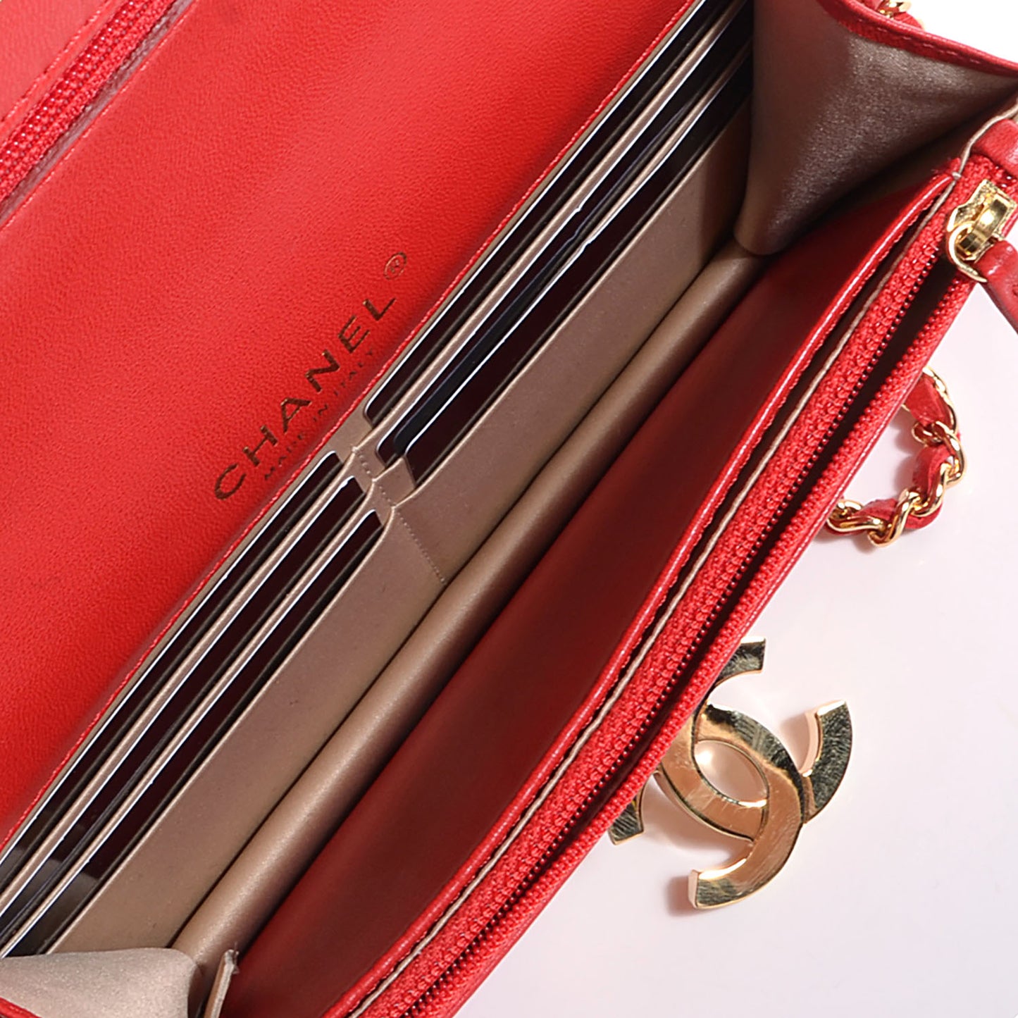 Lambskin Golden Class Wallet on Chain WOC Red