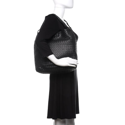 Bottega Veneta Nappa Intrecciato Bucket Bag Black 2 of 11