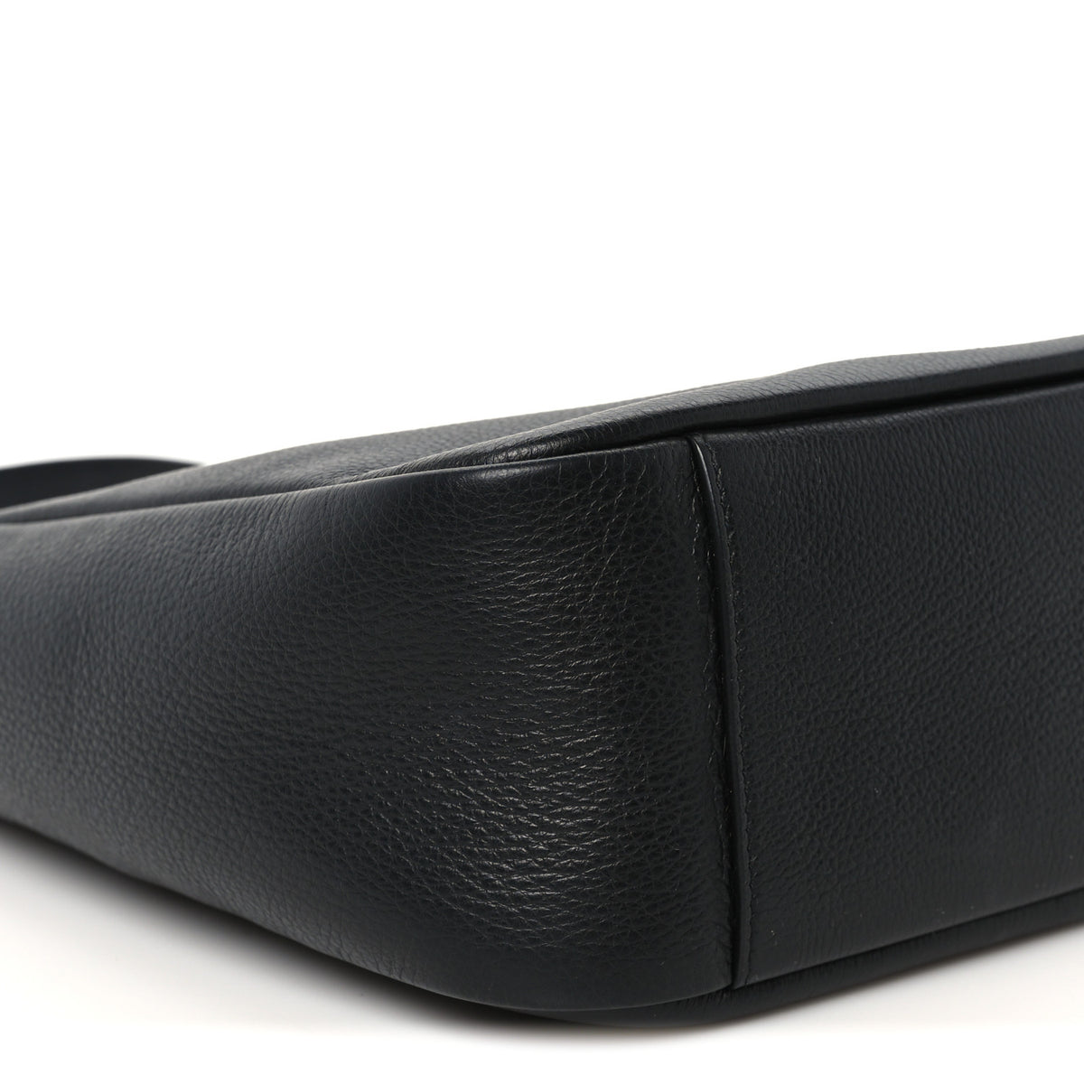 Smooth Calfskin Small Le 5 A 7 Soft Hobo Black