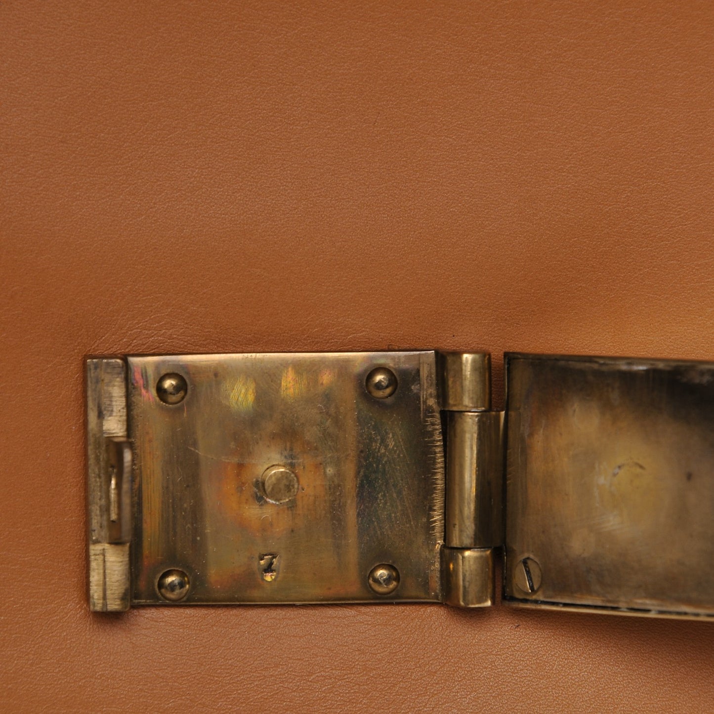 Chamonix Jet Clutch Natural