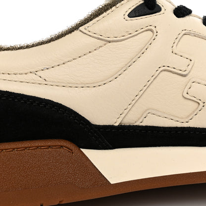 Fendi Suede Vitello Mens Fendi Match Low Top Sneakers 10 Milk Black 12 of 12