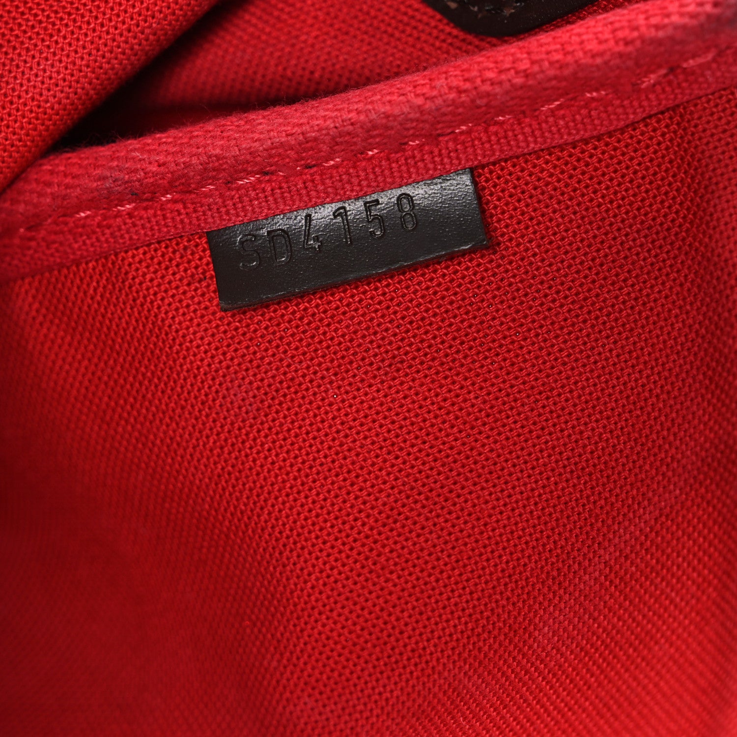 Louis Vuitton Damier Ebene Favorite MM 8 of 12