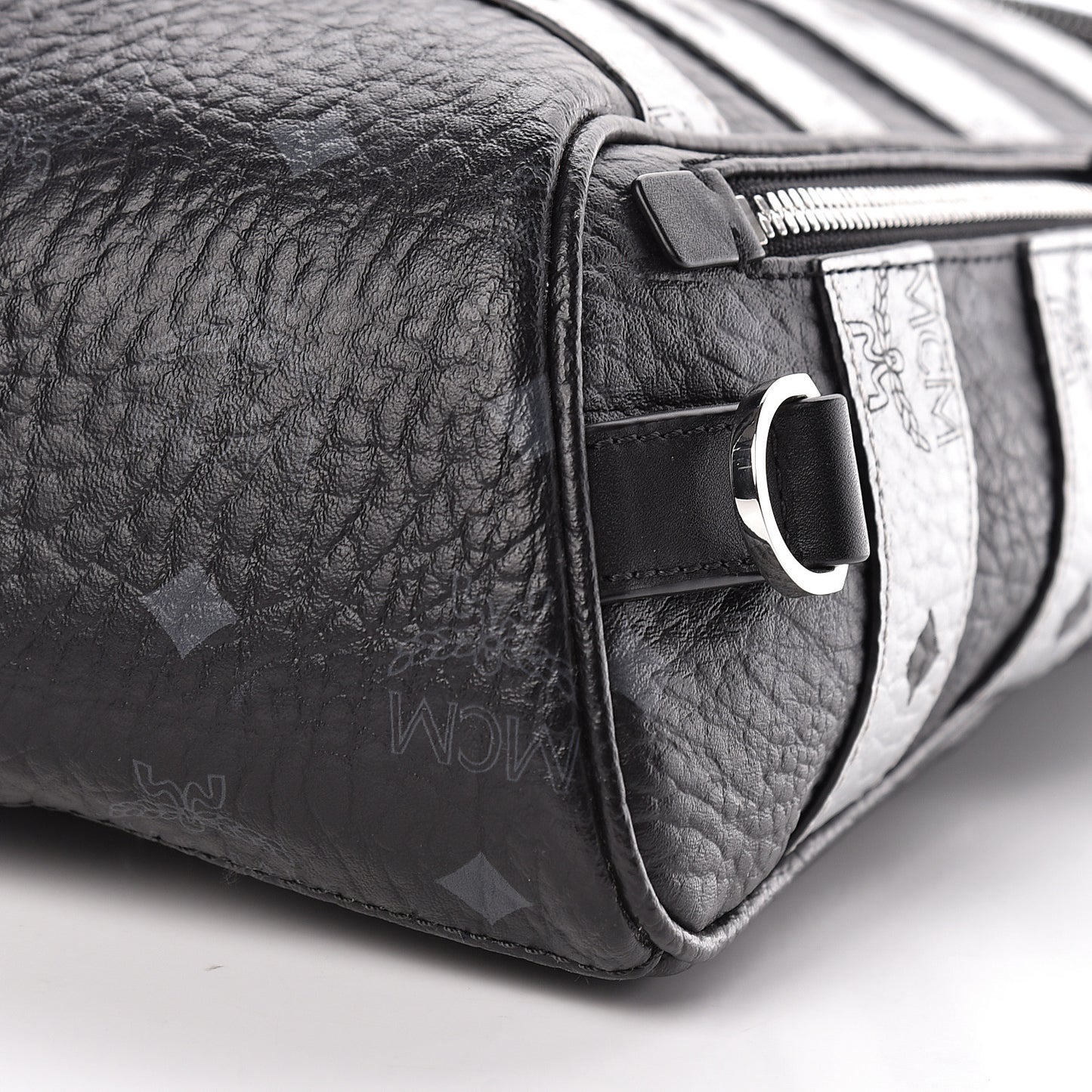 Visetos Spot Medium Sling Bag Black Silver