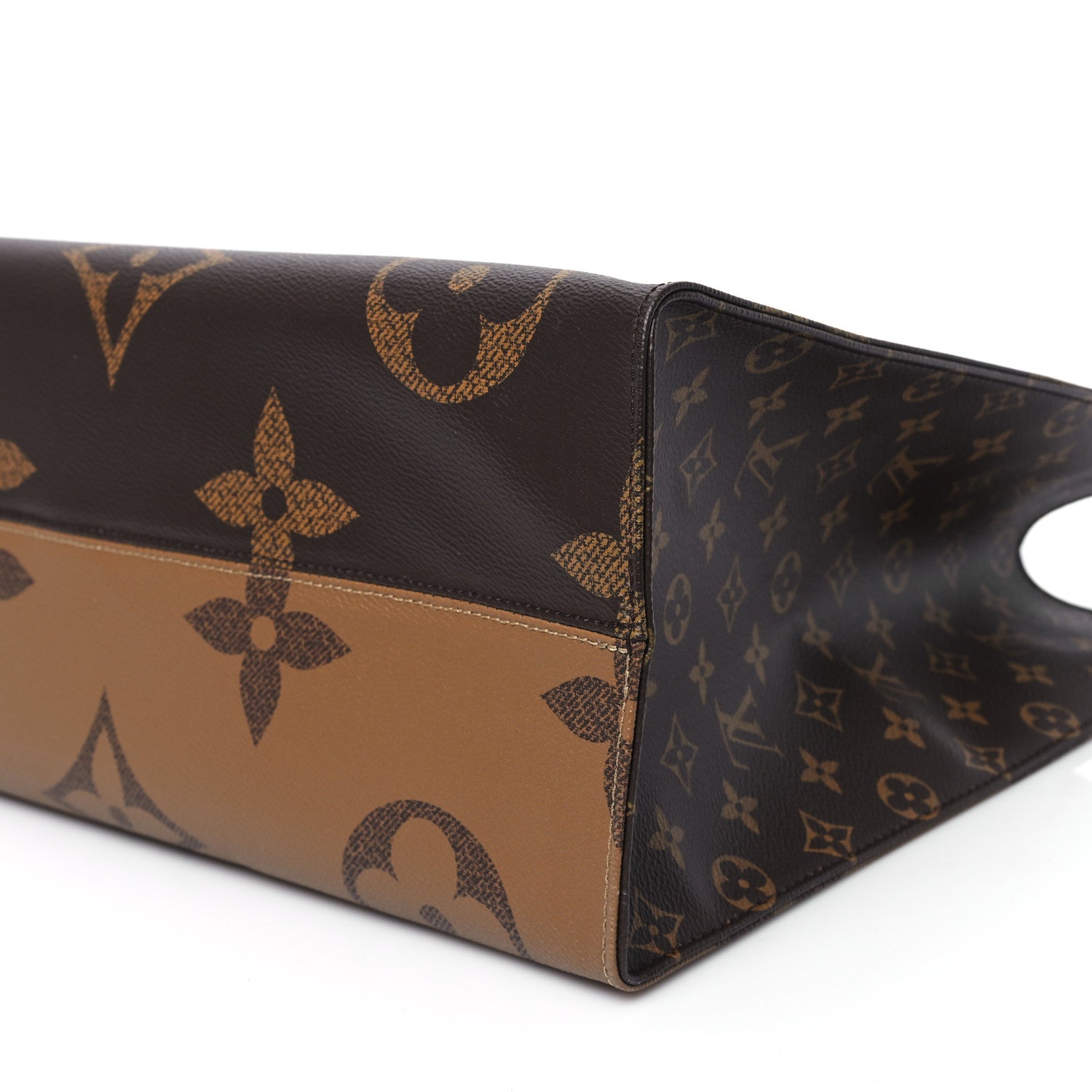 Louis Vuitton Reverse Monogram Giant Onthego GM 9 of 12