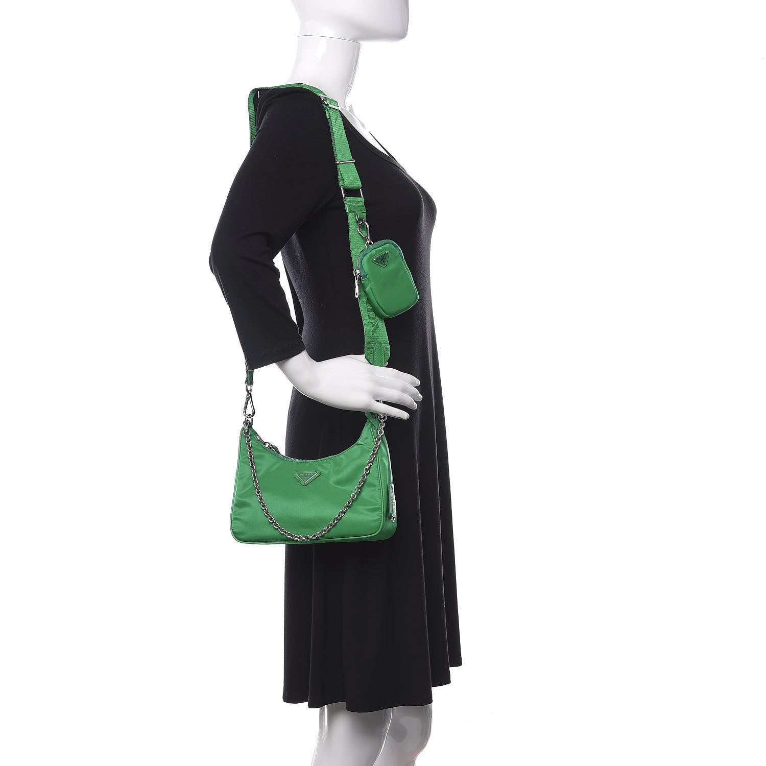 Prada Nylon Re-Edition 2005 Shoulder Bag Menta 2 of 12
