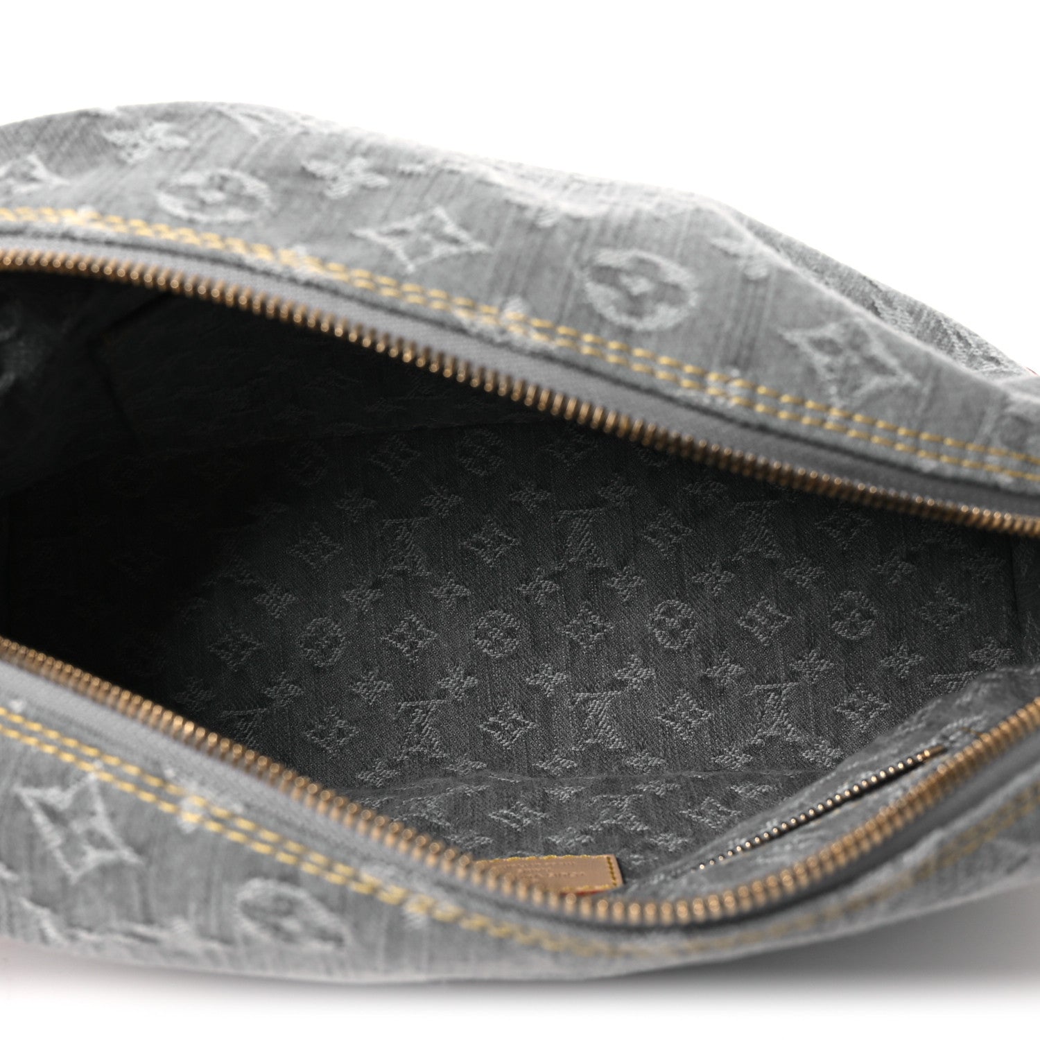 Louis Vuitton Monogram Denim Cosmetic Pouch GM Cloudy Cloudy Grey 5 of 11