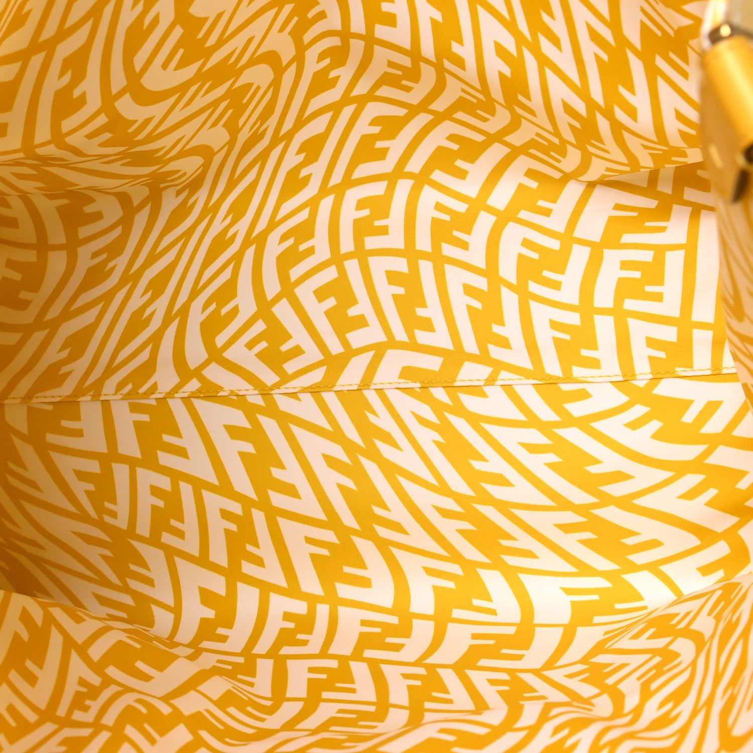 Fendi X SARAH COLEMAN Glazed Canvas Vitello King FF Vertigo Shopping Tote Bag Mimosa White 5 of 10