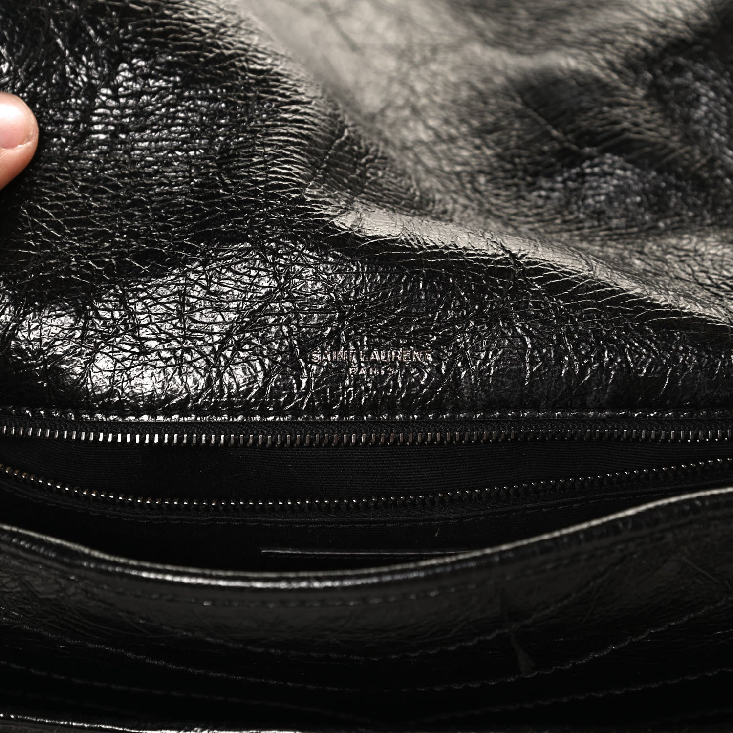 Saint Laurent Crinkled Calfskin Matelasse Monogram Medium Niki Chain Satchel Black 8 of 11