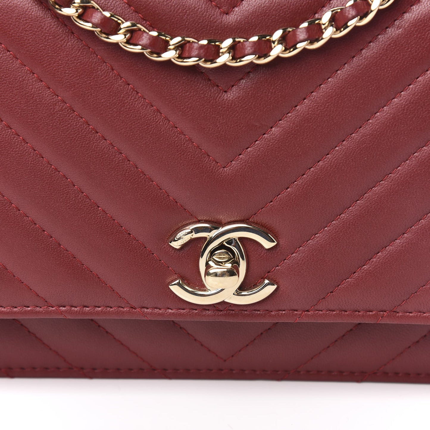 Lambskin Chevron Quilted Tendy CC Wallet On Chain WOC Dark Red