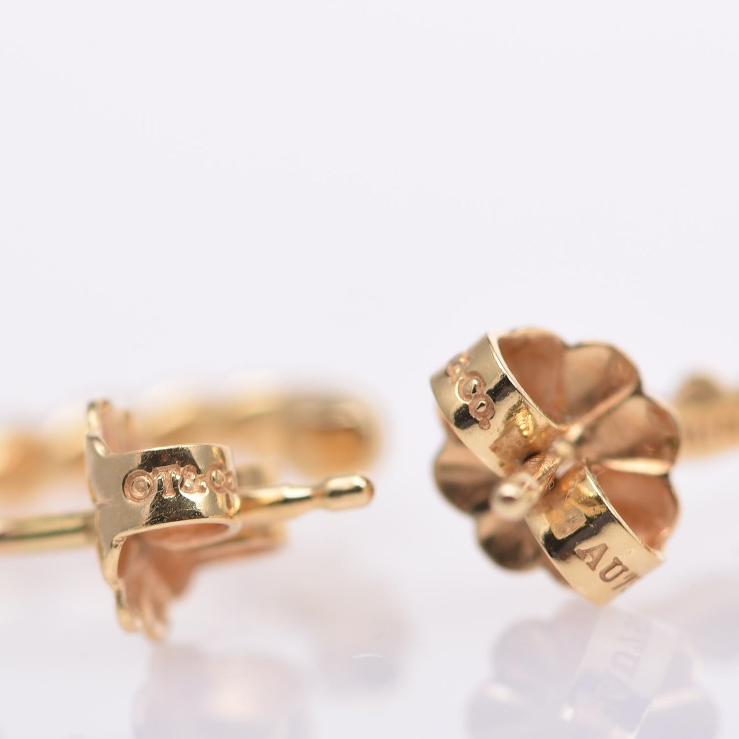 18K Yellow Gold Small Twist Hoop Earrings