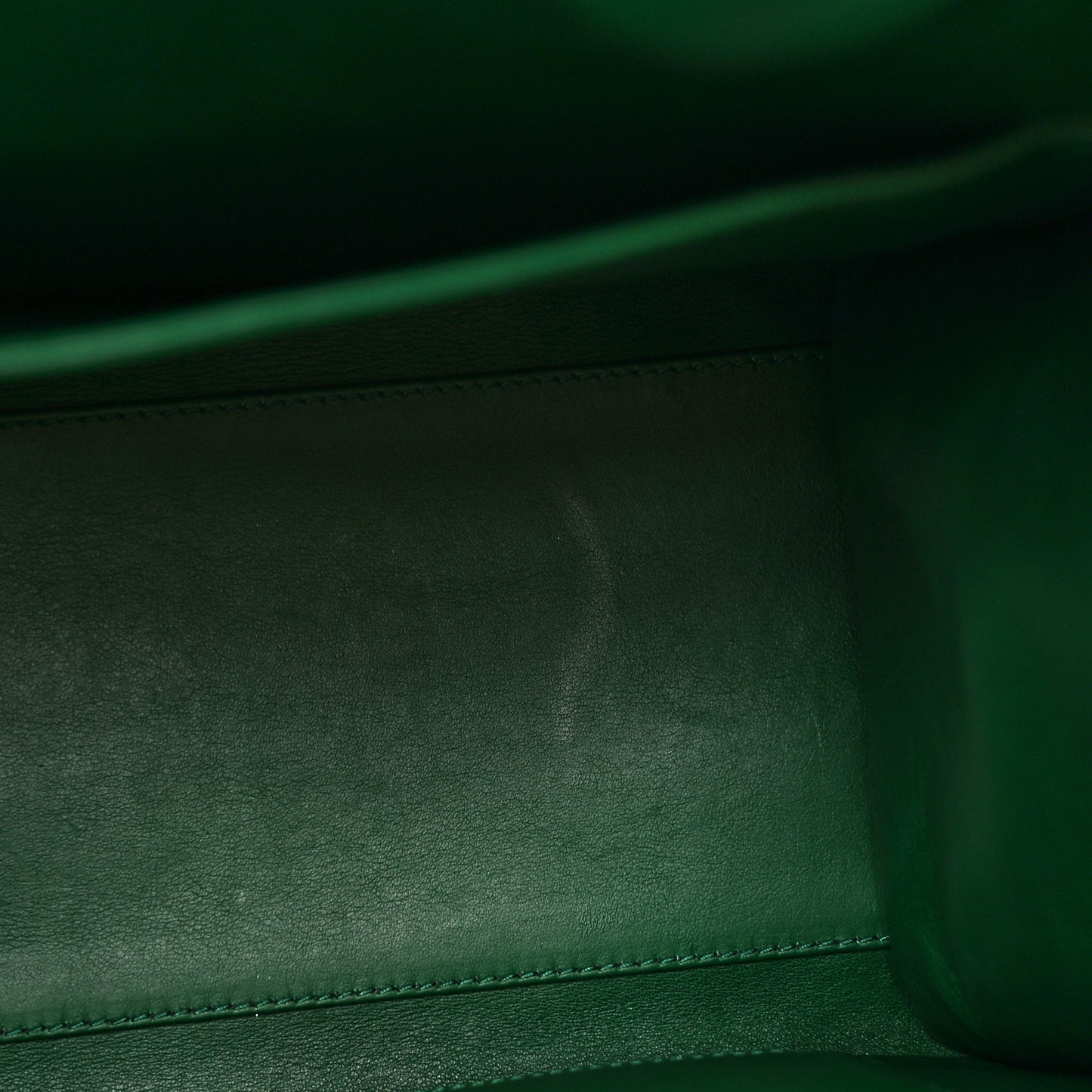 Grained Calfskin Diorever Flap Green